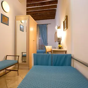 https://alla-vite-dorata.hotelinveneto.com